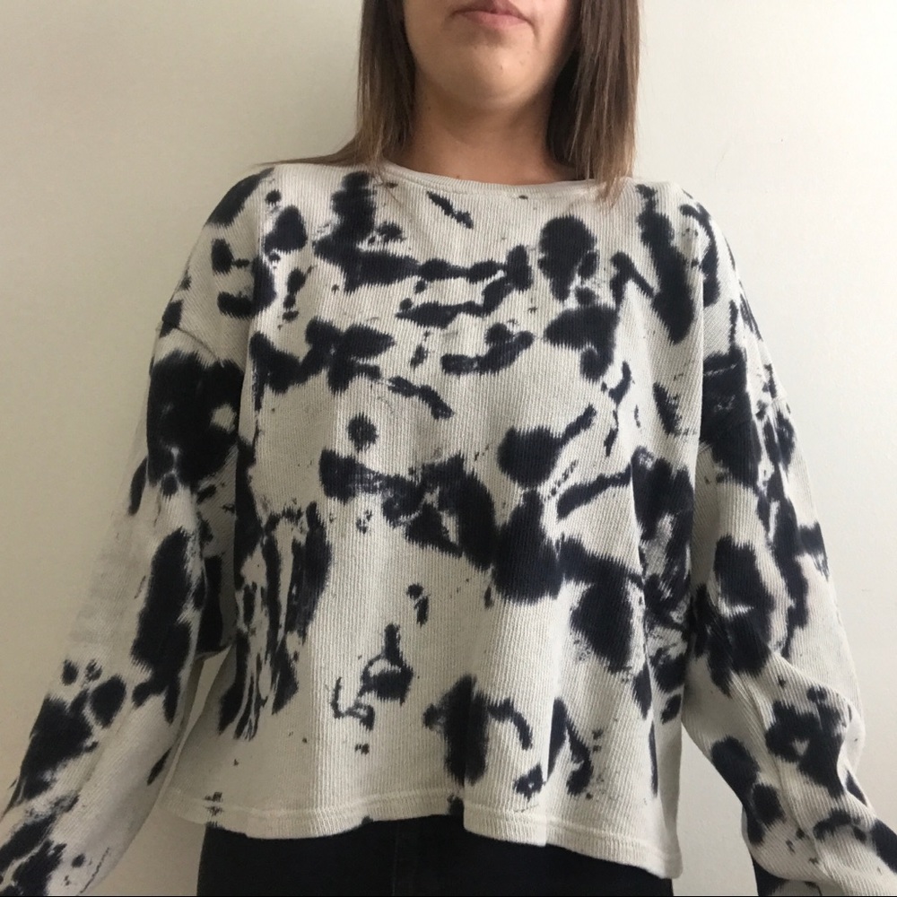 ✨ ZARA SPLATTER SWEATER ✨